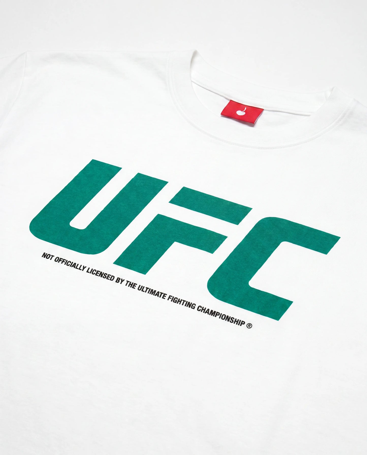 UFC LOGO TEE Bloody Sunday